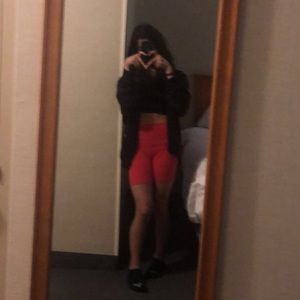 Meet your Posher, Krystal